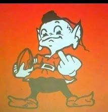 flippin off elfie.jpg